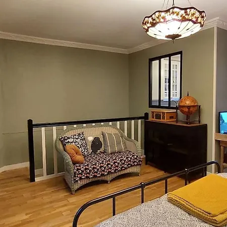 Le Donjon, Fantastique Vue *